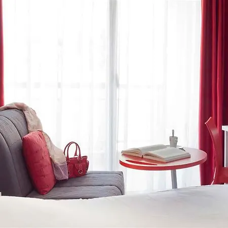 Ibis Styles Sur