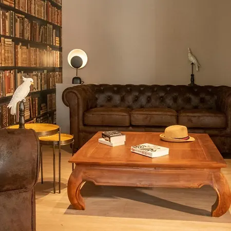 Ibis Styles Sur Отель 3*