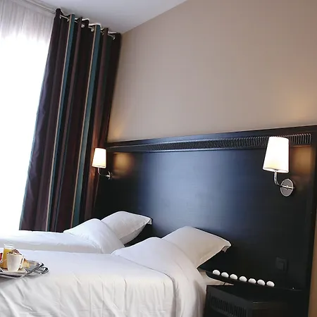 Ibis Styles Sur Отель