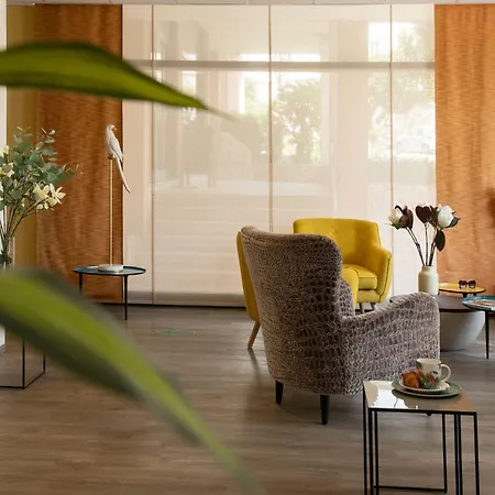 Ibis Styles Sur Отель Больё-сюр-Мер