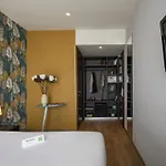 Ibis Styles Sur Hotel 3*