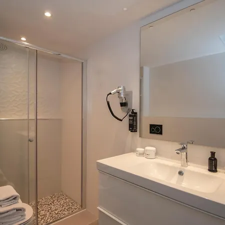 Ibis Styles Sur Hotel Beaulieu-sur-Mer