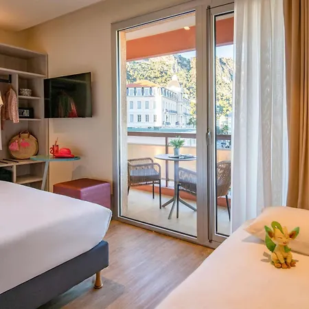 Ibis Styles Sur Hotel 3*