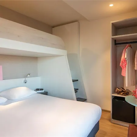 Ibis Styles Sur Hotel 3*