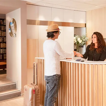 Hotel Ibis Styles Sur 3*