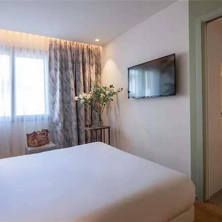 Ibis Styles Sur Ξενοδοχείο