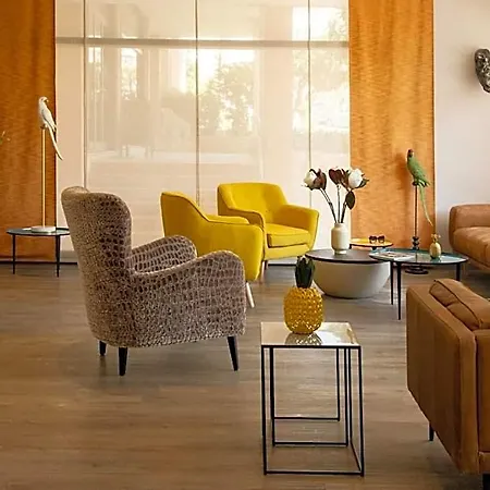 Ibis Styles Sur Hotel