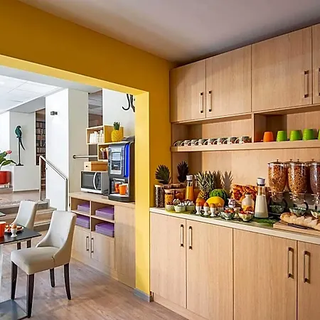 Hotel Ibis Styles Sur 3*