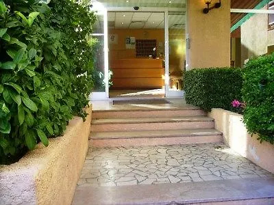 Hotel Ibis Styles Sur 3*