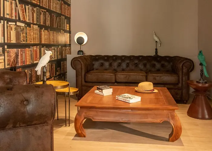 Ibis Styles Sur Hotel 3*