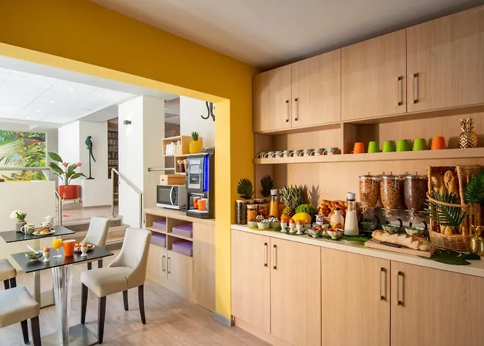 Ibis Styles Sur Hotel Beaulieu-sur-Mer