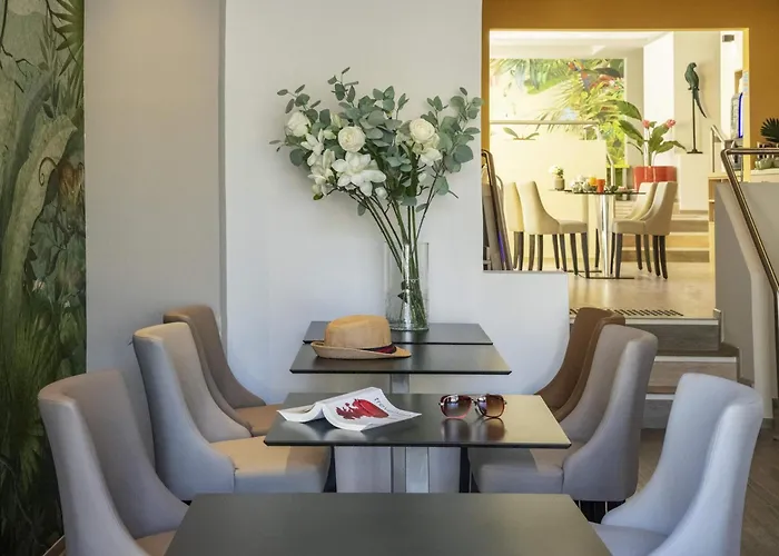 Ibis Styles Sur Hotel Beaulieu-sur-Mer