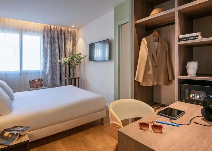 Ibis Styles Sur Hotel